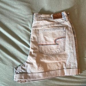 american eagle mom short